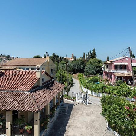 The Roof Family Apartment Alepou Exterior foto